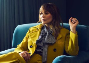 زندگی نامه(بیوگرافی) الیزابت اولسن بازیگر نقش واندا ماکسیموف