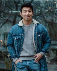 سیمو لیو | بازیگر نقش شانگ چی در فیلم شانگ چی و افسانه ده حلقه