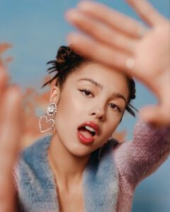 اولیویا رودریگو (Olivia Rodrigo)