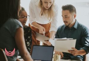 درک نظریه یادگیری اجتماعی برای بهبود زندگی شما