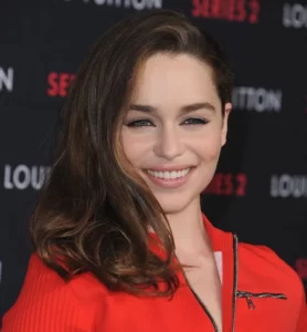 زندگی نامه امیلیا کلارک (بازیگر گیم آف ترونز)