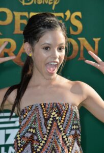 کودکی جنا اورتگا بازیگر ونزدی