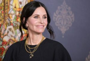 کورتنی کاکس (بازیگر نقش مونیکا گلر در سریال فرندز-دوستان)