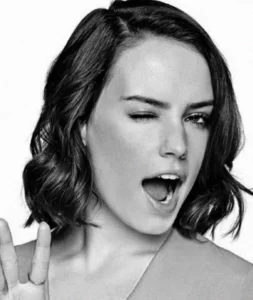 دیزی ریدلی (Daisy Ridley)