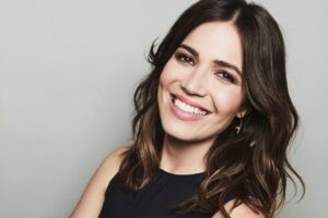 مندی مور (Mandy Moore)