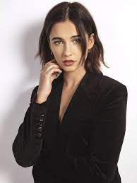 نائومی اسکات (Naomi Scott) 