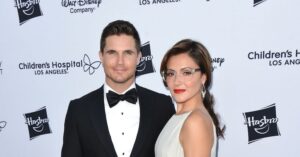 رابی امل (Robbie Amell) و همسرش