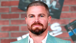 استیون امل (Stephen Amell)