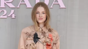 هانتر شیفر (Hunter Schafer) 