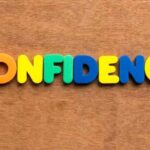 29 نشانه عدم اعتماد به نفس و چگونگی تغییر