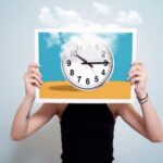 ۱۷ تکنیک طلایی مدیریت زمان در ۲۰۲۵: از غول بهره‌وری شخصی خود شوید!