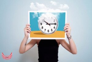 ۱۷ تکنیک طلایی مدیریت زمان در ۲۰۲۵: از غول بهره‌وری شخصی خود شوید!